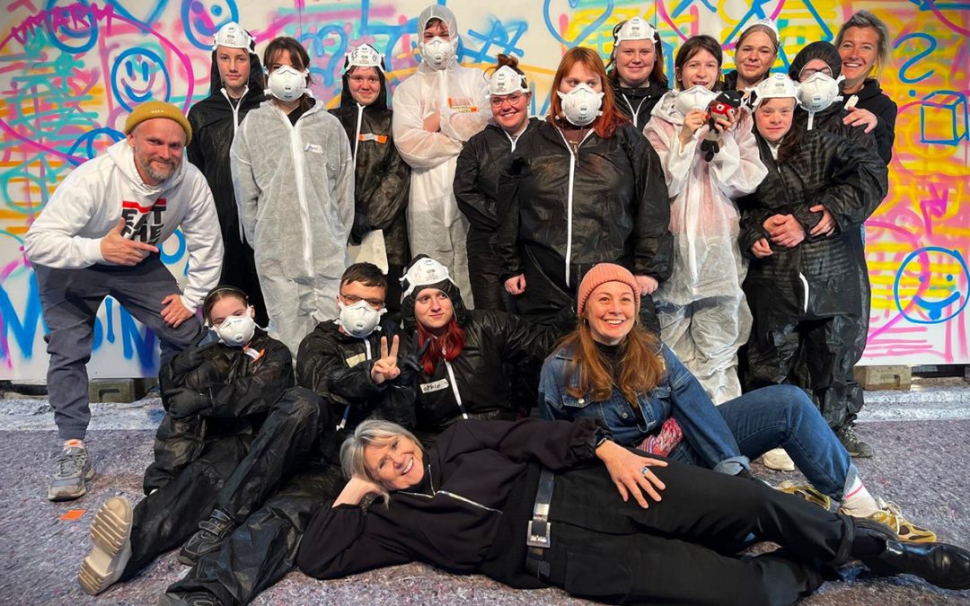 Manchmal braucht es nur eine Fläche und etwas Farbe, um Gedanken sichtbar zu machen